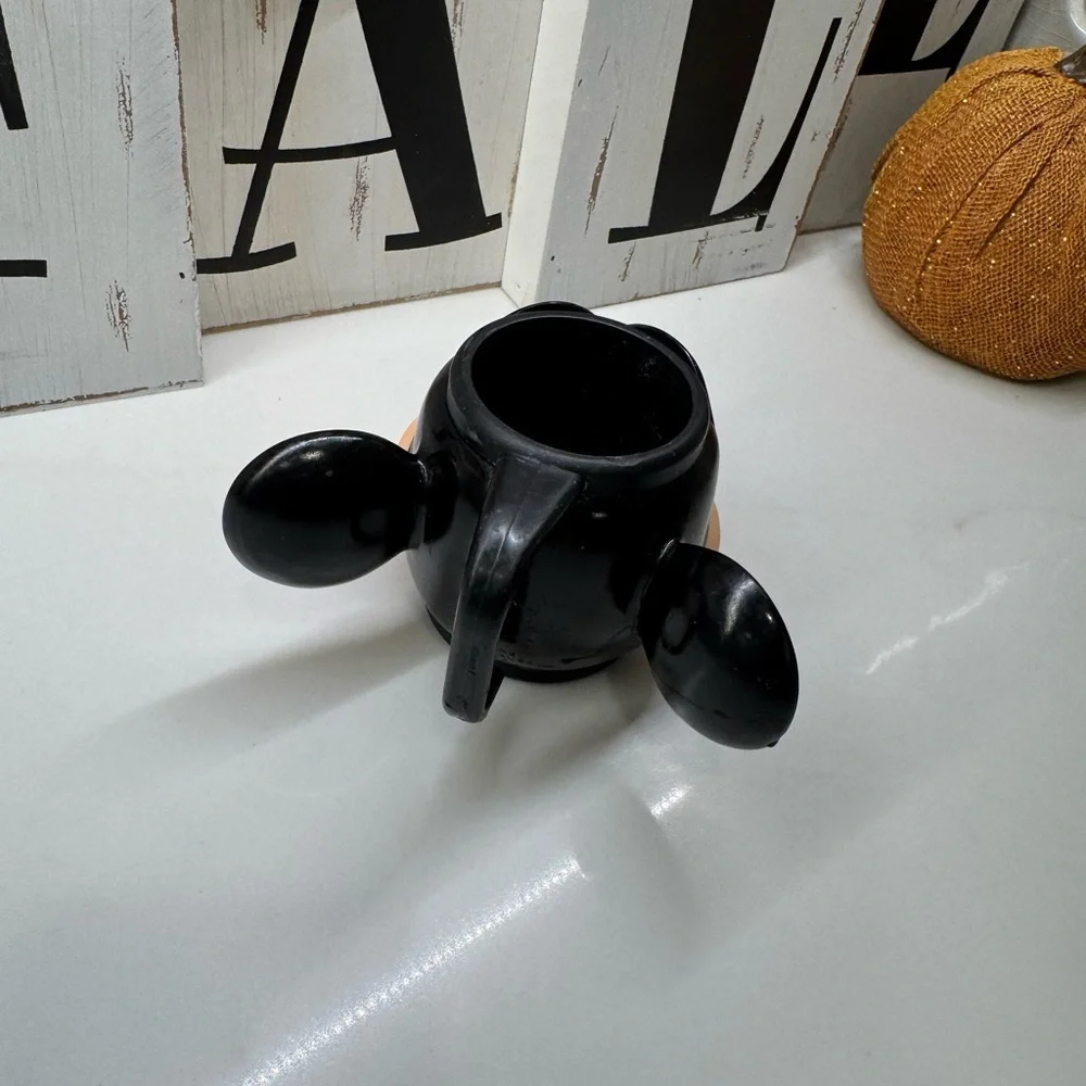 Vintage Minnie Mouse mug